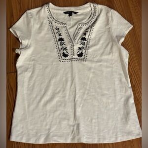 Talbots White Floral Embroidered Women's Top Size M‎